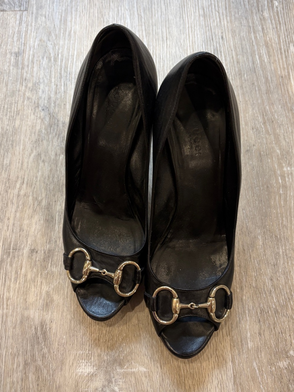 GUCCI Black Leather Peep-Toe Pumps with Gold Horsebit Accent